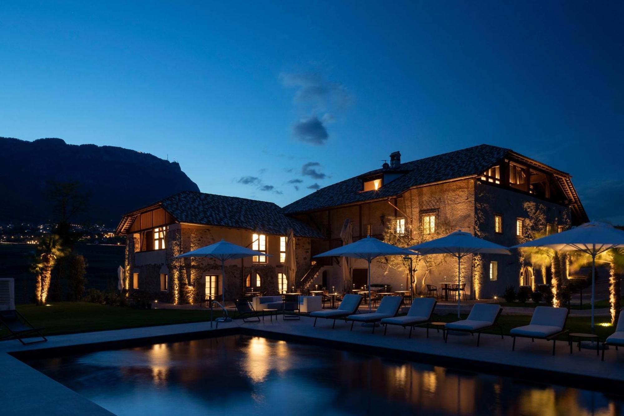 Ansitz Battisti Suites (Adults Only) Caldaro Eksteriør billede