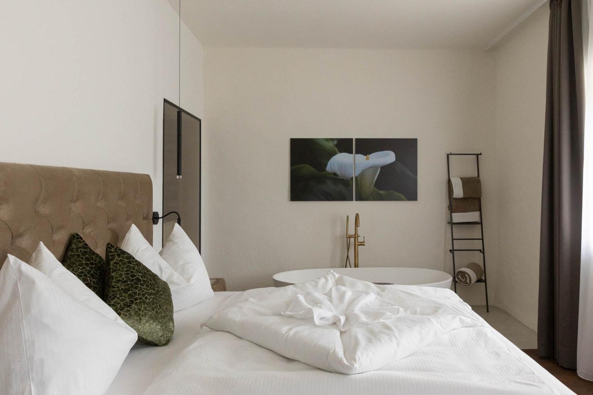 Ansitz Battisti Suites (Adults Only) Caldaro Værelse billede